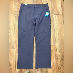 Columbia Women’s soft Shell Boot Cut winter pants size 2x